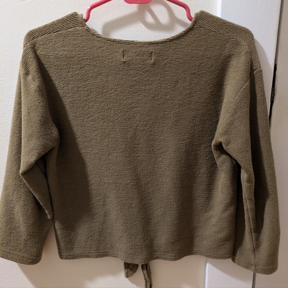 Madewell Texture and Thread Front Tie Top - Picture 3 of 4